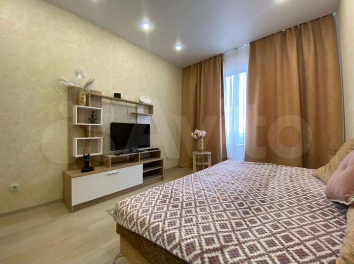 1-к. квартира, 37 м², 19/25 эт.