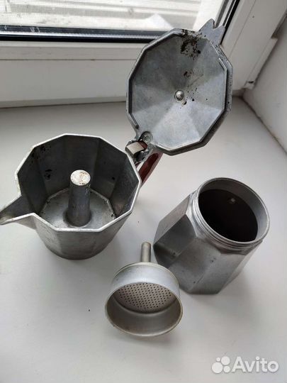 Бидоны алюминиевые, гейзерная кофеварка СССР