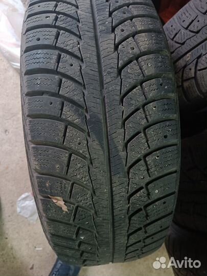 Gislaved Nord Frost 5 235/65 R17