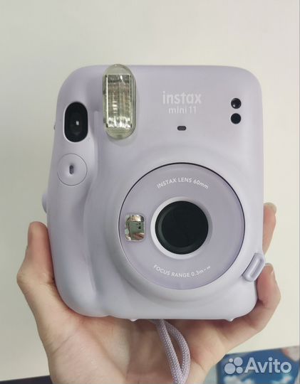 Бронь Полароид instax mini 11