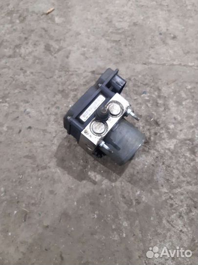 Kia Ceed ED блок abs