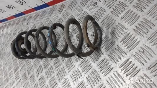 Пружина задняя volkswagen golf 4 (3BL08LY01)