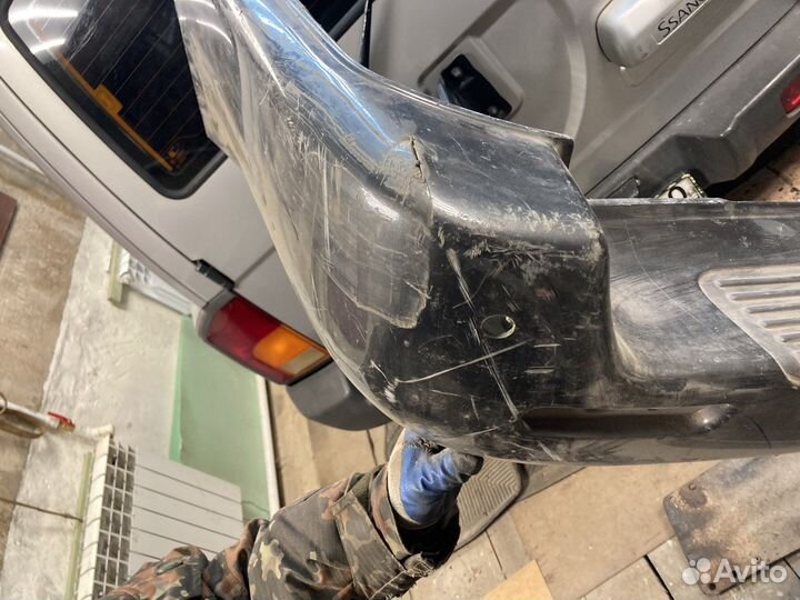 Бампер задний Toyota Land cruiser 100