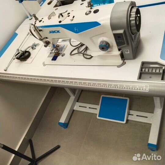 Jack JK-F5 прямострочка, новая, на гарантии