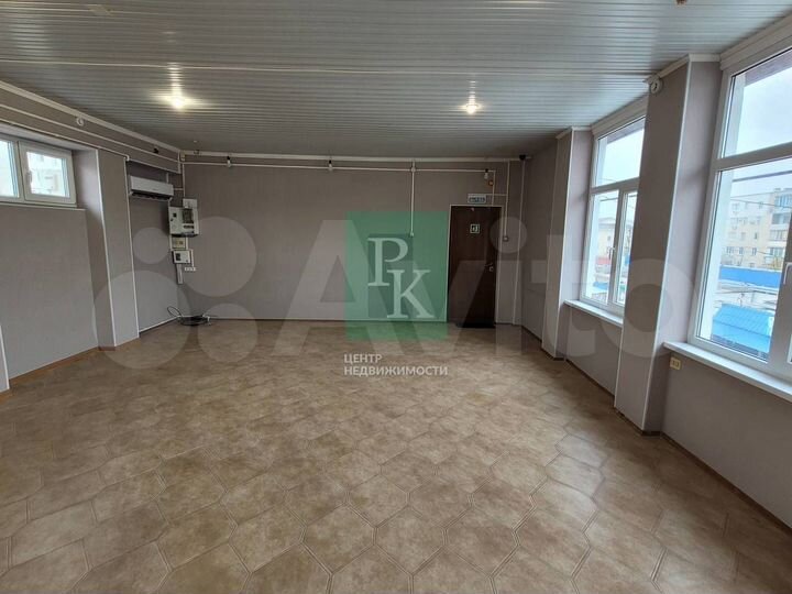 Помещение в центре рынка Юмашева