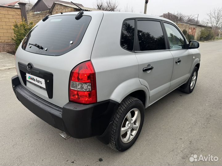 Hyundai Tucson 2.0 AT, 2004, 190 000 км