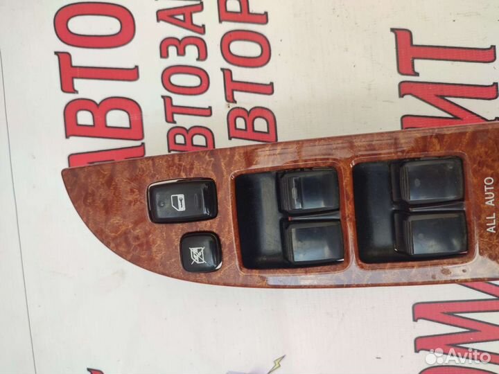 Блок стеклоподъемников Тойота Бревис Брэвис