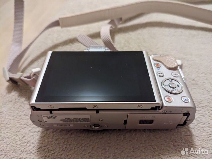 Фотоаппарат Olympus Pen E-PL8 Kit