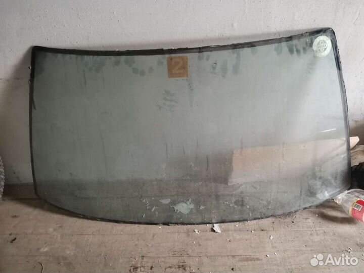 Лобовое стекло Toyota (оригинал)