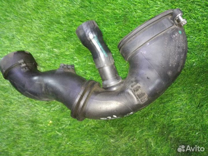 Воздуховод Bmw 330D E90 M57N2