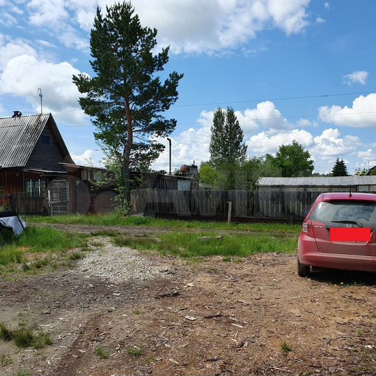 Дом 50 м² на участке 8 сот.