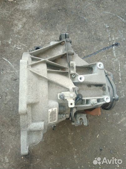 МКПП (механическая коробка переключения передач)