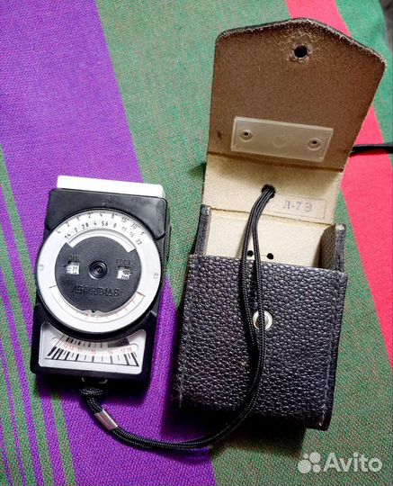 Фотоэлектрический экспонометр Ленинград