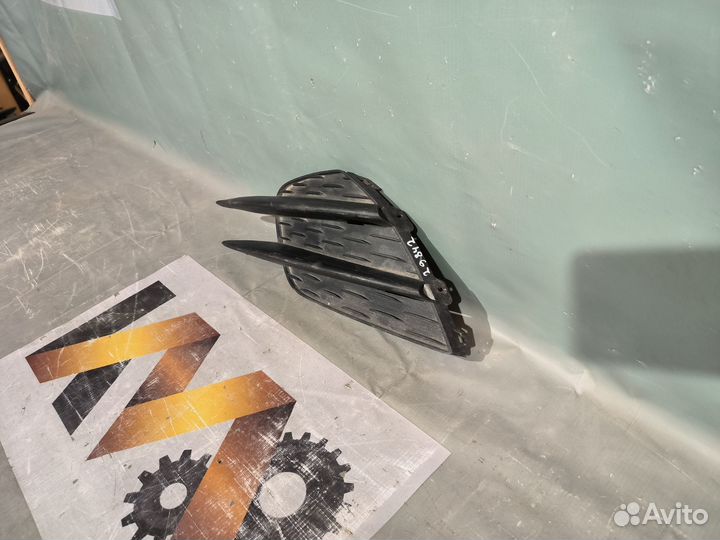 Mercedes W177 AMG Решетка В бампер левая 29842