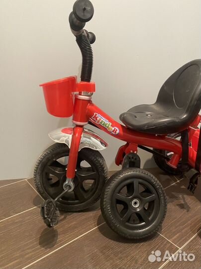 Колесо на велокиндер, покрышка велосипедная