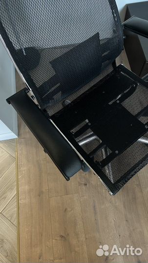 Компьютерное кресло