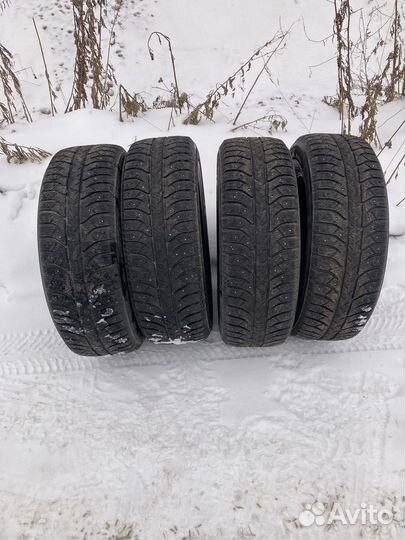 Bridgestone Ice Cruiser 7000 235/65 R17 108T