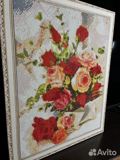 Картина выложенная из страз ручной работы