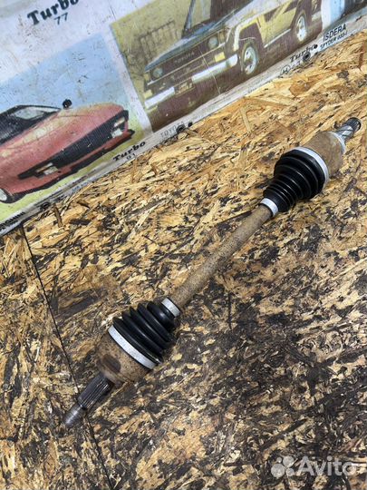 Привод в сборе левый Рено Логан 2