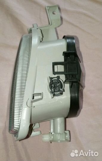 Противотуманные фары 210 mercedes