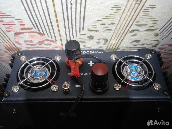 Инвертор - преобразователь напряжения