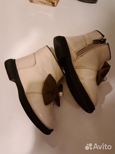 Ботинки демисезонные для девочки 22