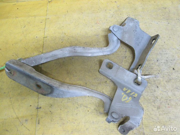 Петля капота Nissan Ad van VY12