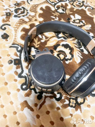 Беспроводные наушники