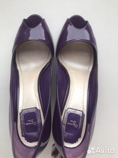 Туфли женские на танкетке бренда Dior