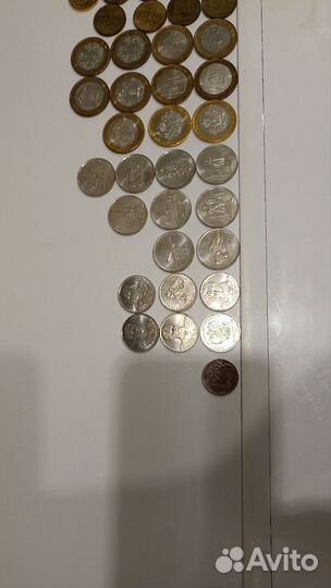 Коллекция монет (1, 2,5,10 и 25 руб)