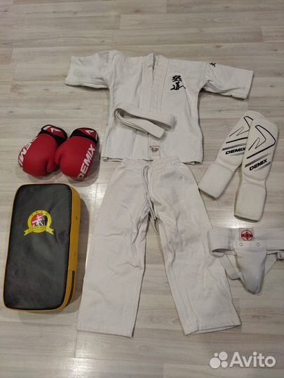 Кимоно и брюки для кудо