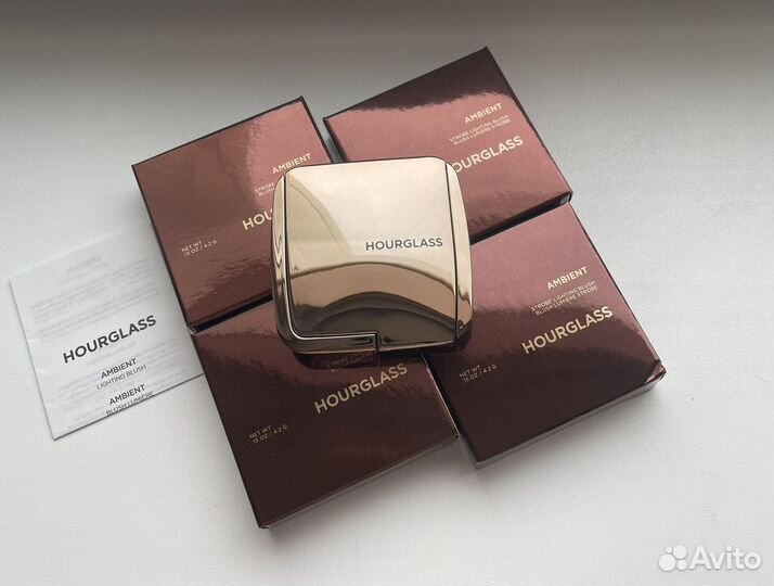 Hourglass пудра