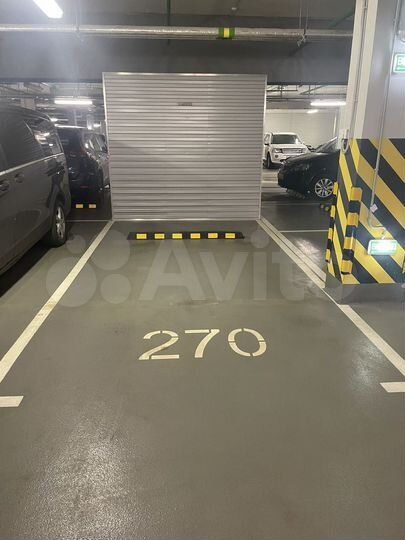 Машиноместо, 15 м²