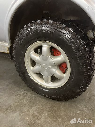 LADA 4x4 (Нива) 1.7 МТ, 2002, 199 999 км