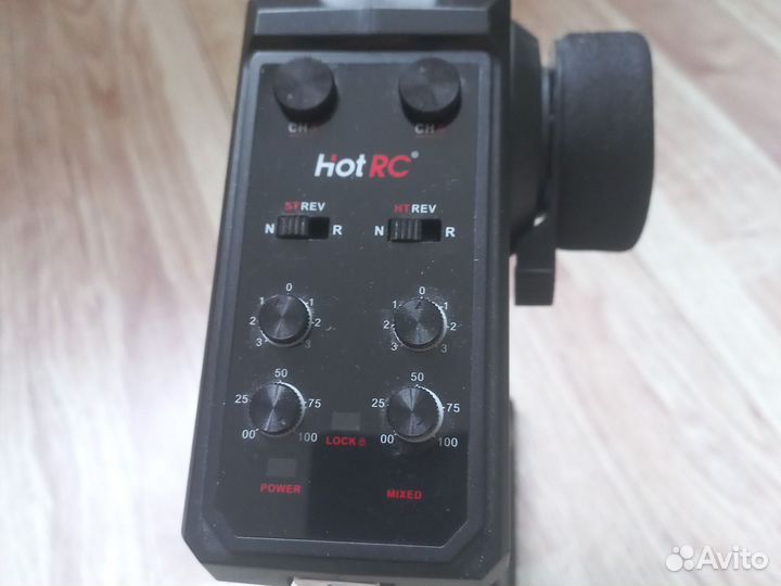 Пульт радиоуправления 2.4 ггц 