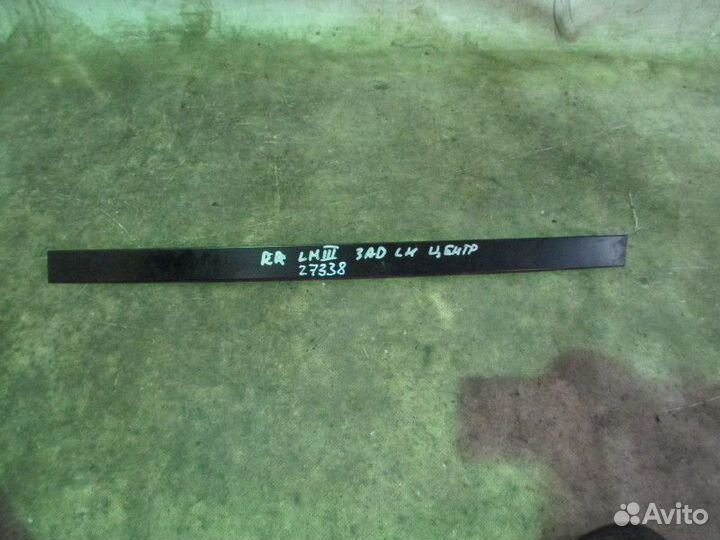 Накладка стойки двери задней левой Land Rover Rang