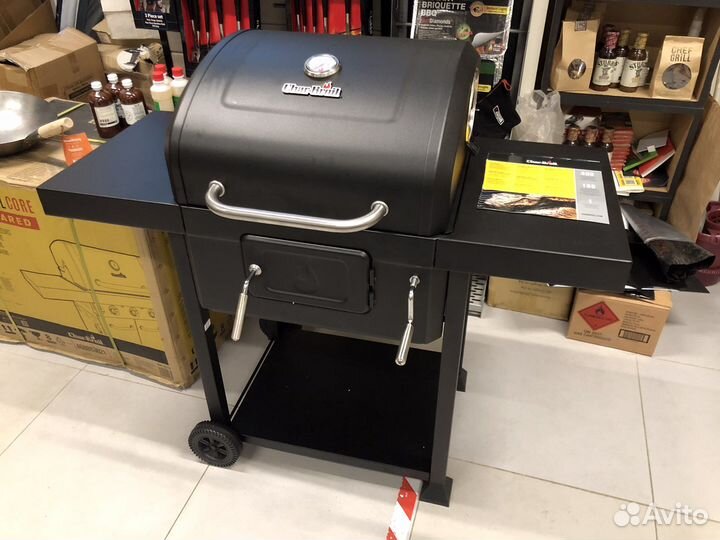 Угольный гриль Char-Broil Performance 580