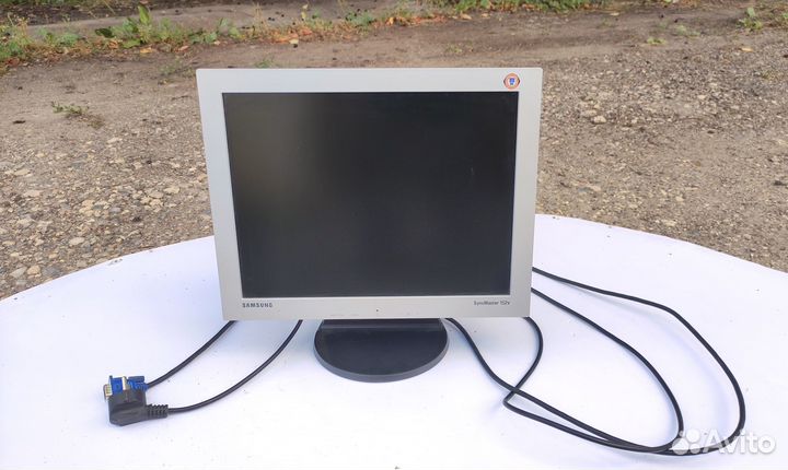 Монитор Samsung SyncMaster 152V 15 дюймов