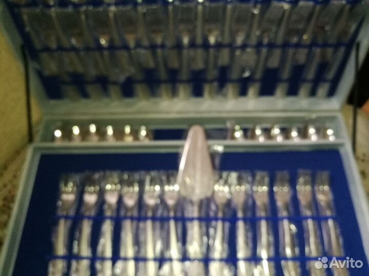 Столовые приборы Giorinox Италия 64пр. Подарочный