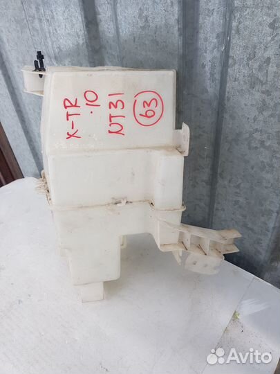 Бачок омывателя nissan x-trail t31