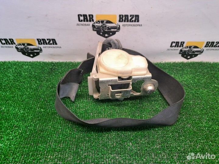 Ремень безопасности передний R