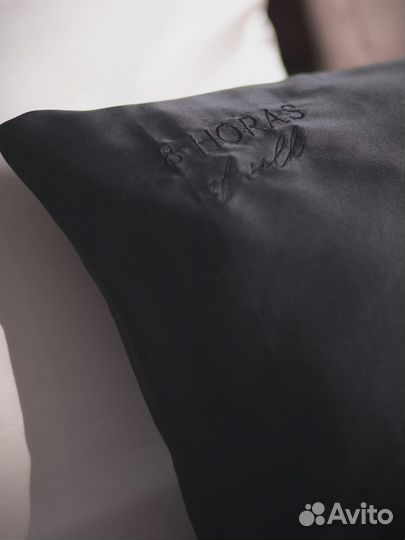 Шелковая бьюти-наволочка Midnight 22 момми 50x70