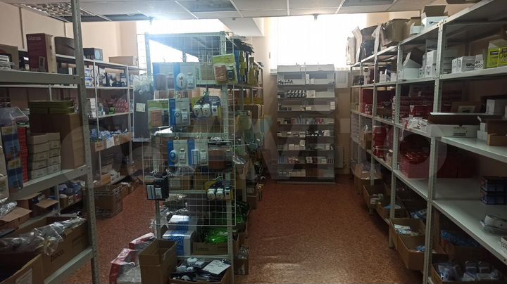 Свободного назначения, 100 м²