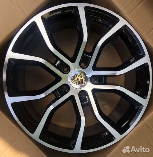 Новые диски Porsche Exclusive R21 5x130