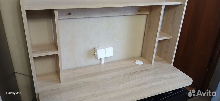 Подвесной стол