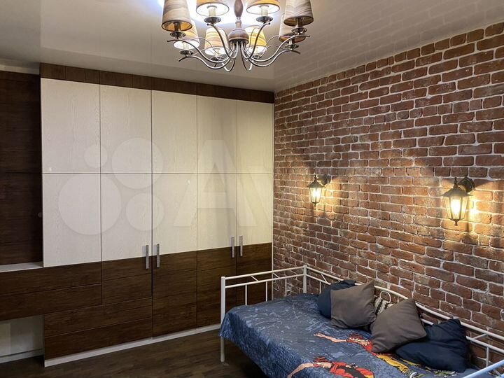 3-к. квартира, 95 м², 6/9 эт.