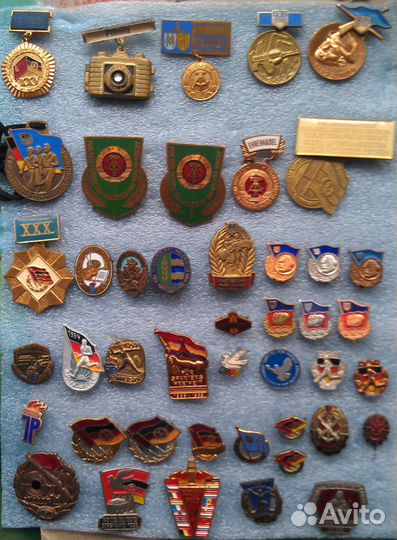 Значки Гдр,Чехословакии,Венгрии,Болгарии