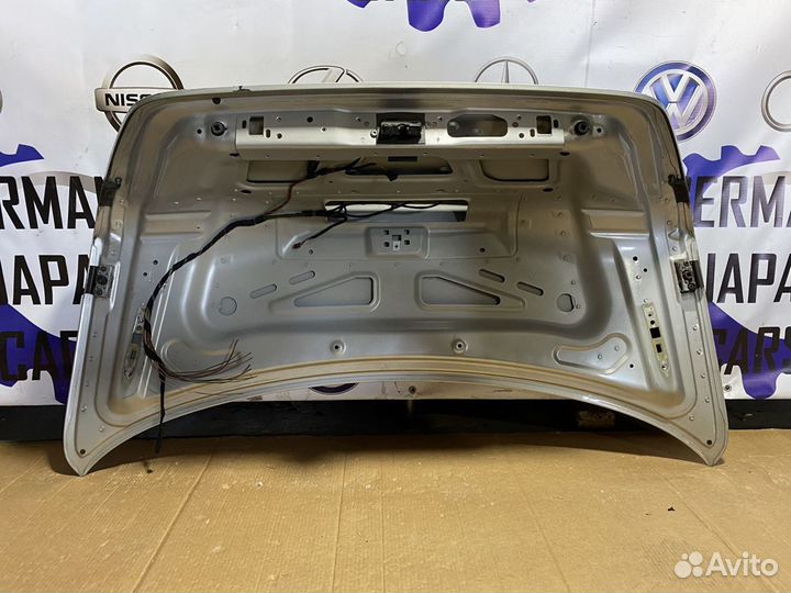 Крышка багажника Mercedes W211