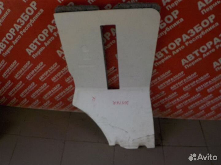 Наполнитель пола передний правый Renault Duster