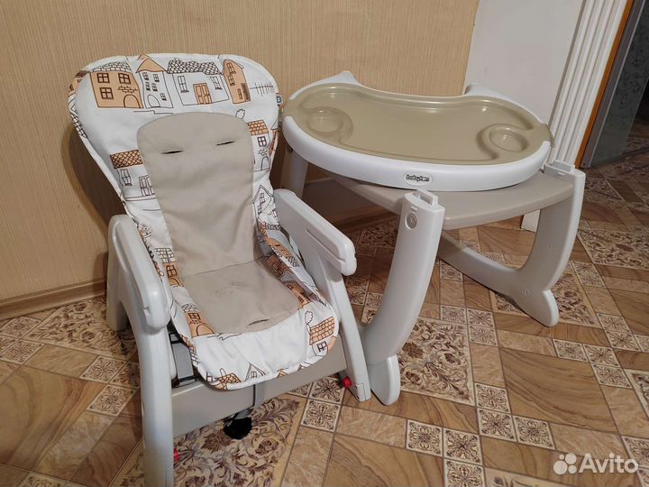 Детский столик